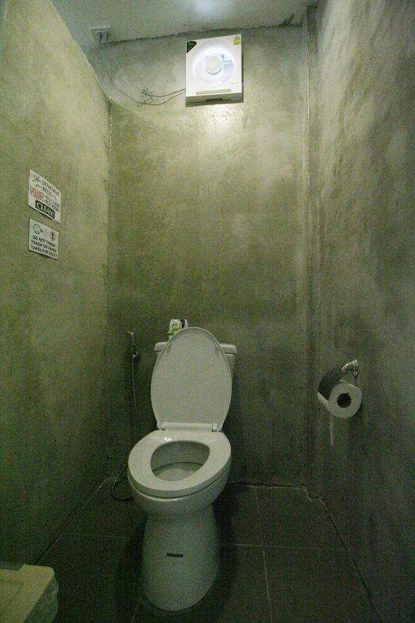 Hello Hostel Пакчонг Экстерьер фото