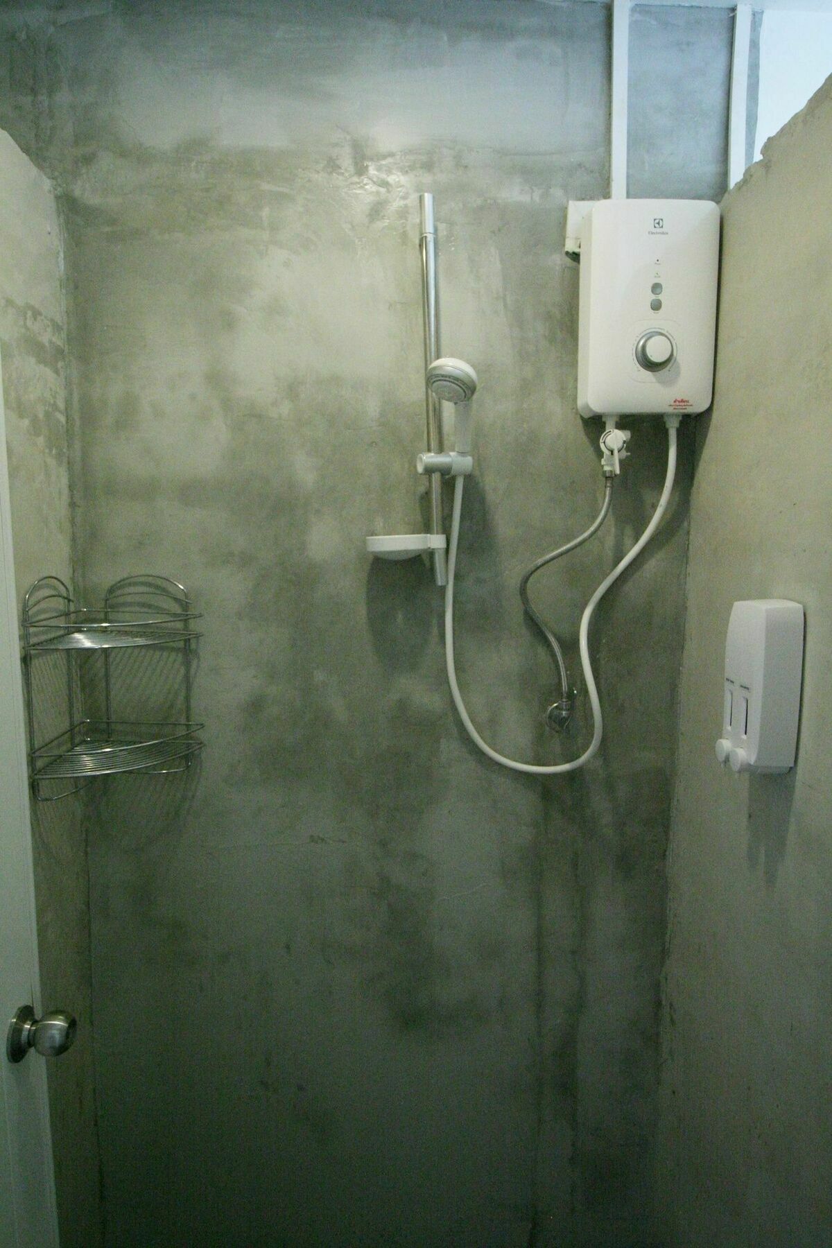 Hello Hostel Пакчонг Экстерьер фото